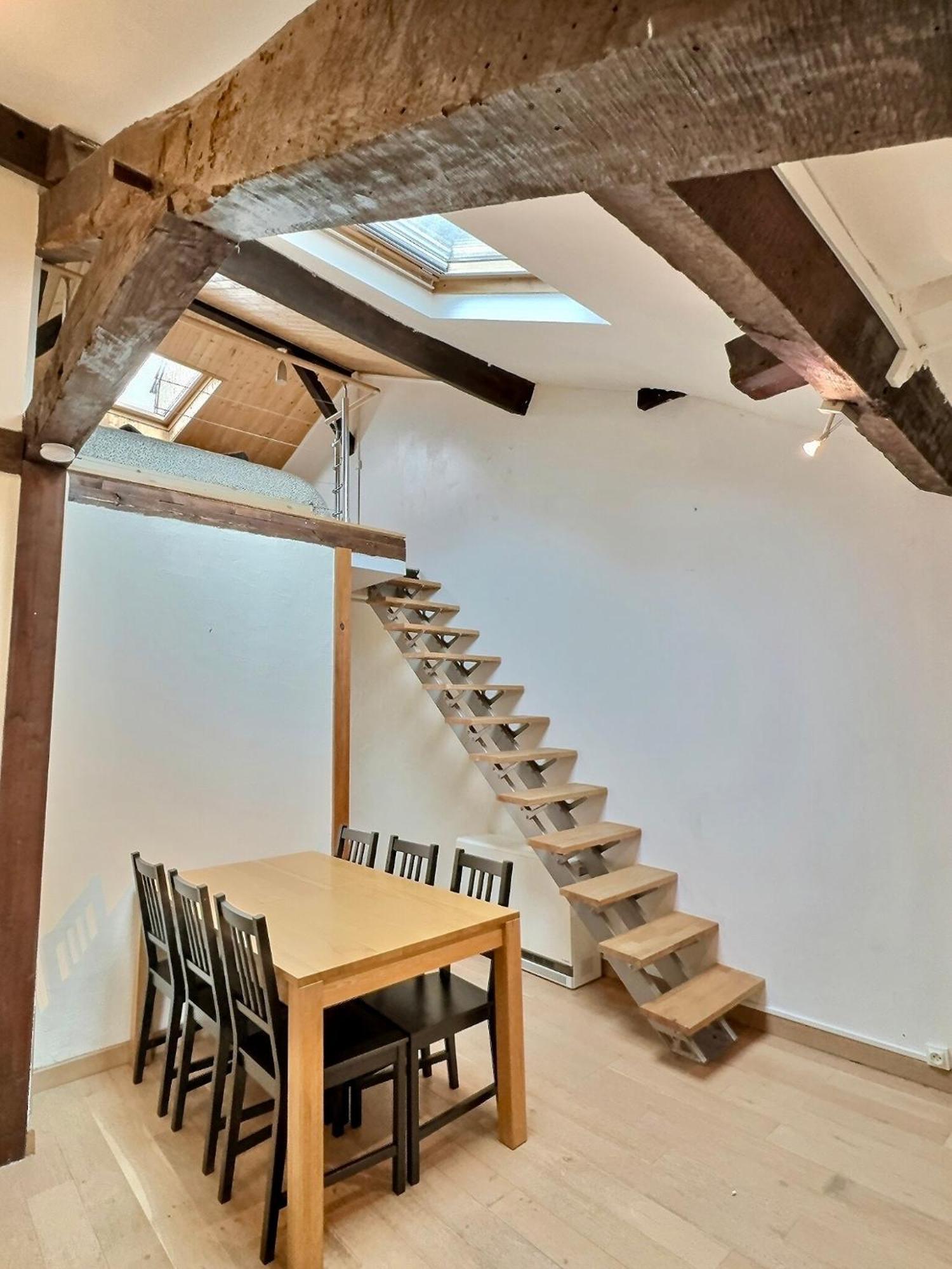 Wonderhost, Spacieux Et Atypique En Coeur De Ville Pau Exteriér fotografie